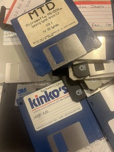 Lot of 23 Used Floppy Disk 3.5" Mixed Brands