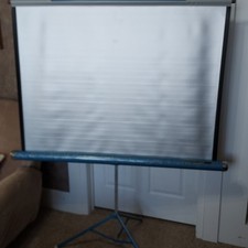 Vintage Da-Lite Silver Lite Flyer Projection Screen W/ Tripod