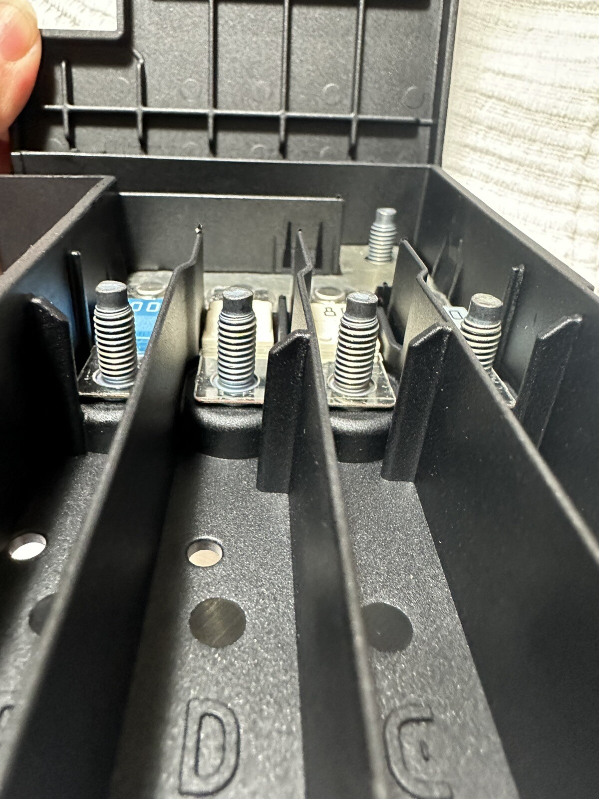 Lamborghini Urus DISTRIBUTION FUSE BOX 4M0937517K
