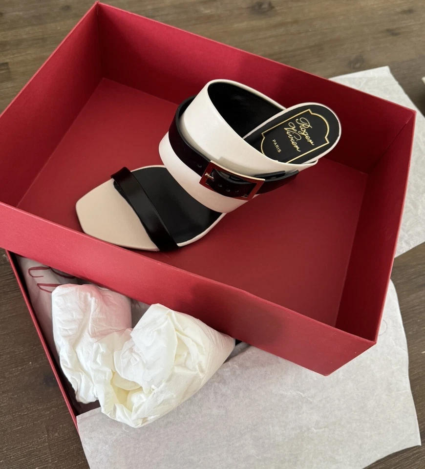 Sandalias de cuero Roger Vivier (talla 37,5) Foto 2 de 4