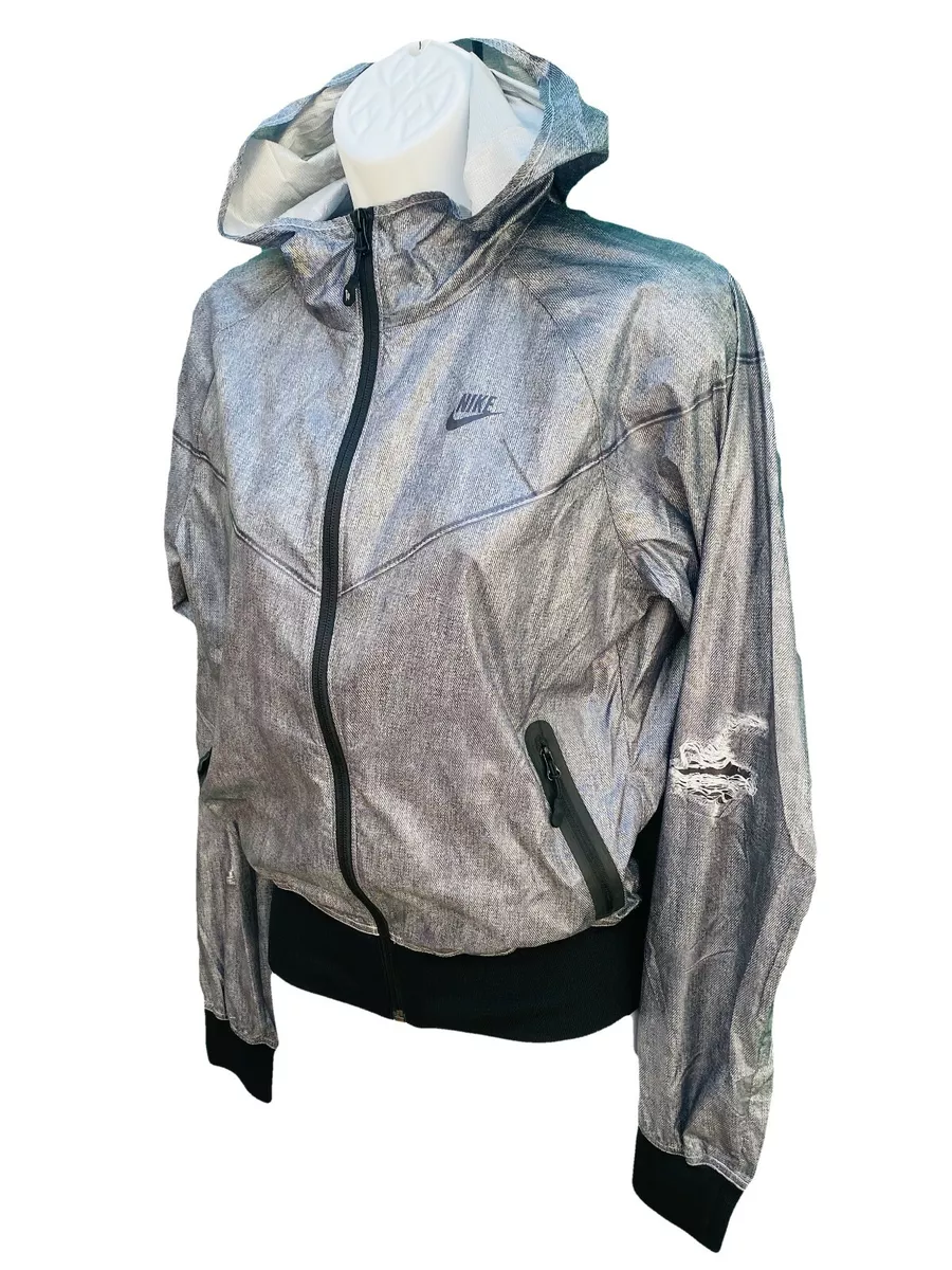 Nike clearance metallic windrunner
