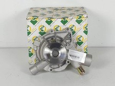Pompe à eau Mercedes 208