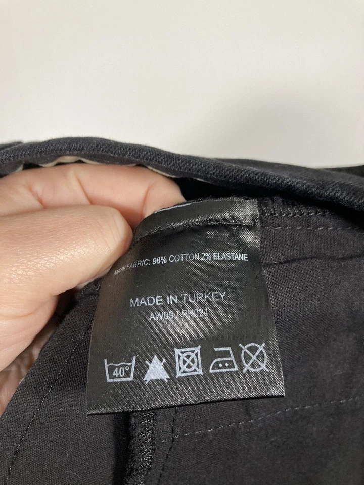 Pantalones de mezclilla KAREN MILLEN SKINNY FIT - UK10 W28 L30 - negros - excelente estado - para mujer” Foto 3 de 4