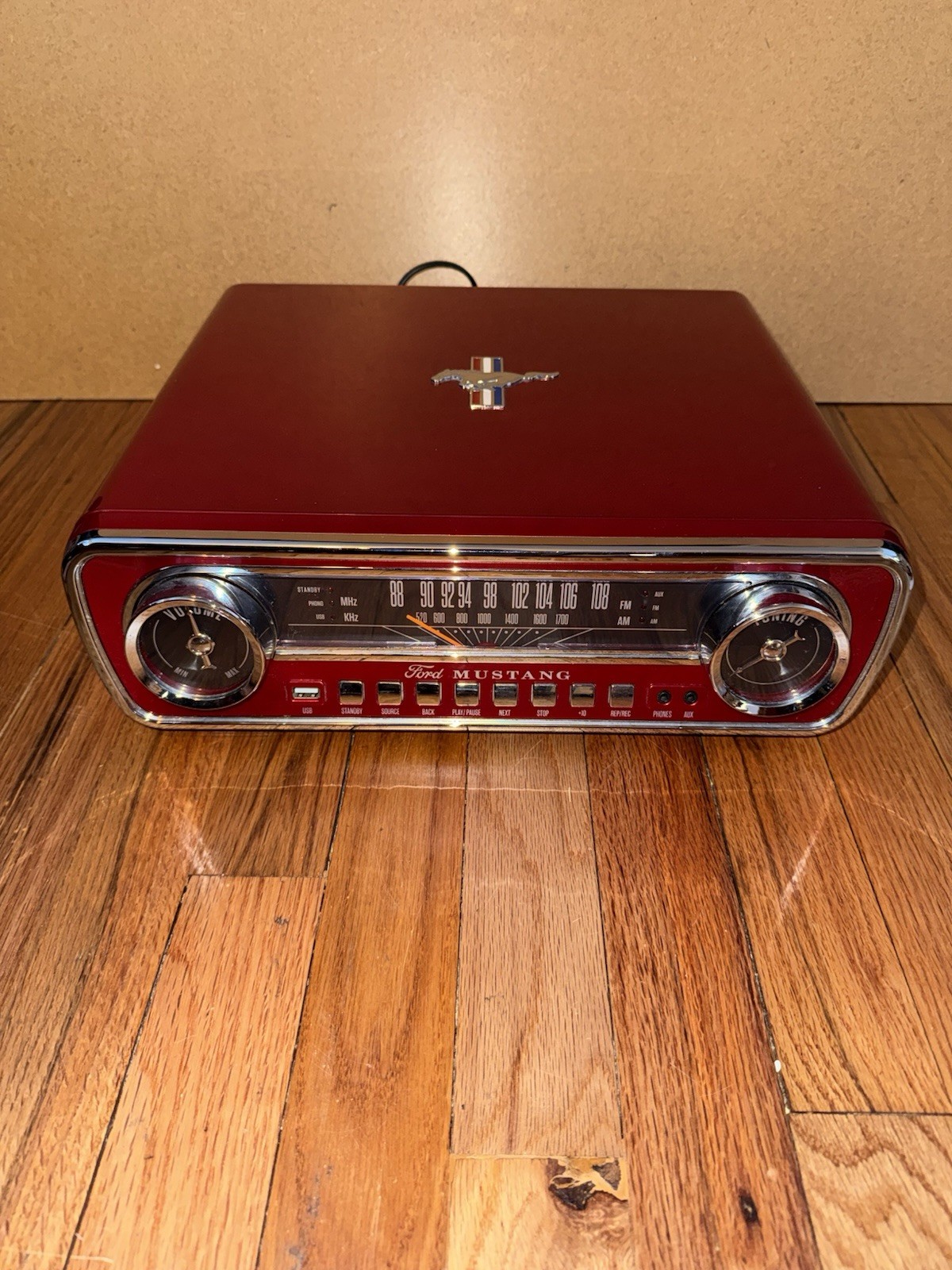 Turntable - Red