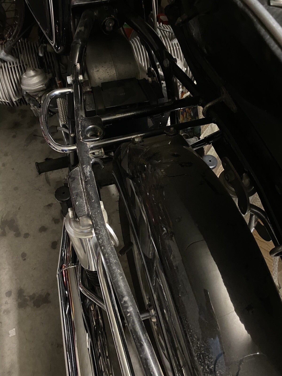 BMW R75/5 con accessori originali