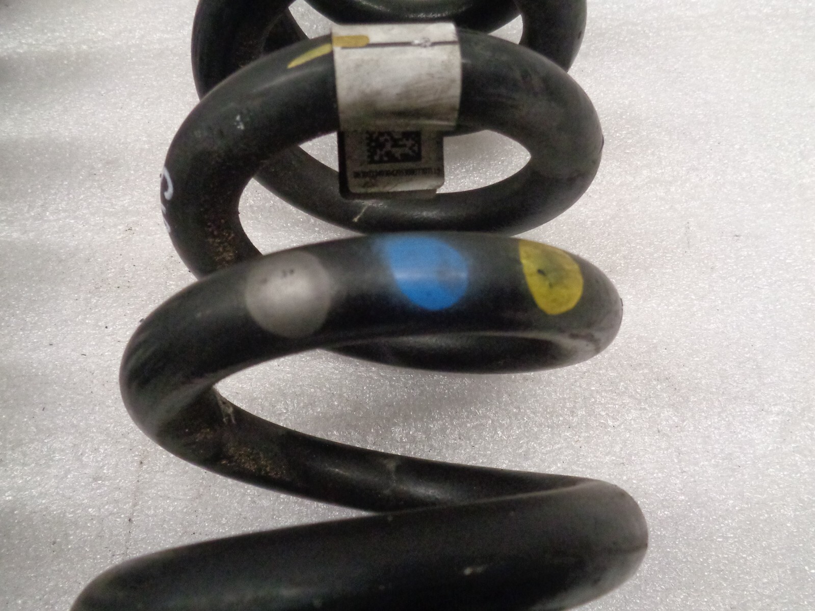 14-17 Maserati Ghibli Rear Left & Right Suspension Coil Spring Set OEM AK2308273
