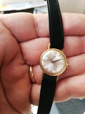 OROLOGIO in ORO 18 K 0.750 SWISS MADE MARCA REVUE DA DONNA IN OTTIME CONDIZIONI 