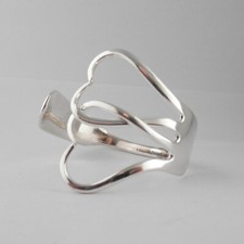 Handmade Chunky Sterling Silver Entwined Hearts Fork Bracelet Bangle dated 1931