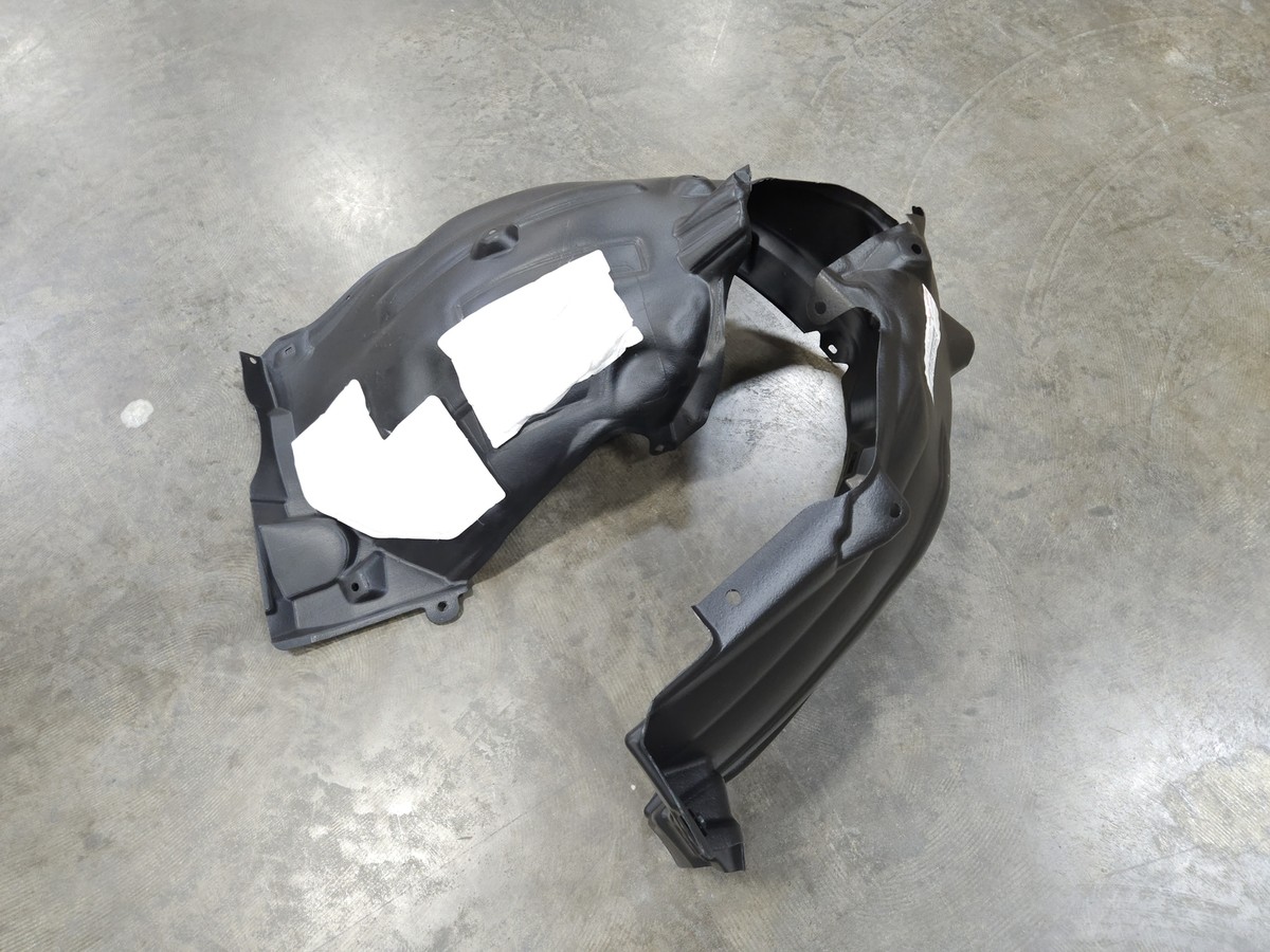 お客ページ Genuine OEM Toyota 53806-06221 Driver LH Front Fender Liner Shield