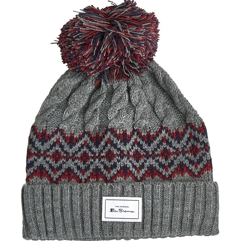 BNWT   BEN SHERMAN Knitted Fairisle  Bobble Beanie Hat  Grey Red Blue