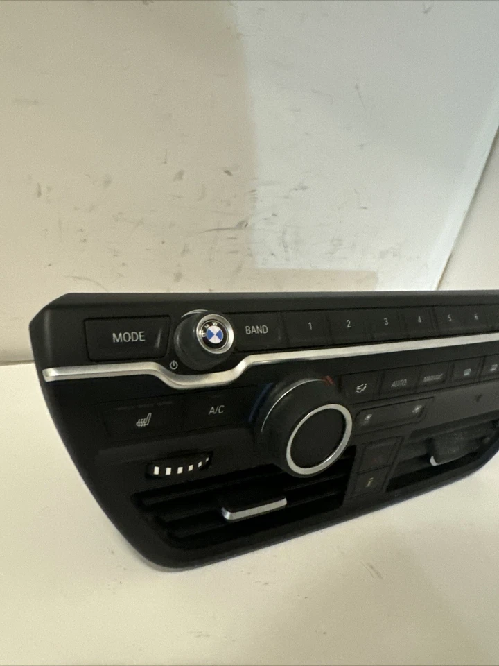 BMW I3 2015 climatizador radio panel de interruptores OEM 9352082 Foto 2 de 4
