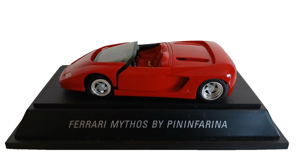 FERRARI MYTHOS BY PINIFARINA REVELL SCALA 1/43 - Immagine 2 di 4