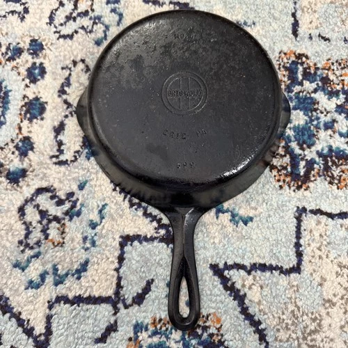 Vintage Griswold #6 Cast Iron Skillet, Small Block Logo 699 Unrestored