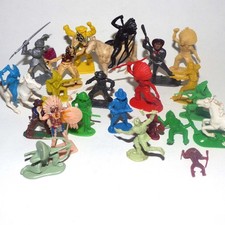 Vintage W. Germany Elastolin Plastic Figures Lot 24 Pcs Knight Cowboy Indian