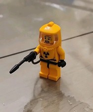 LEGO Minifigure - #COL061, #8804-13 | HAZMAT GUY | Collect Series 4 | #8804-17