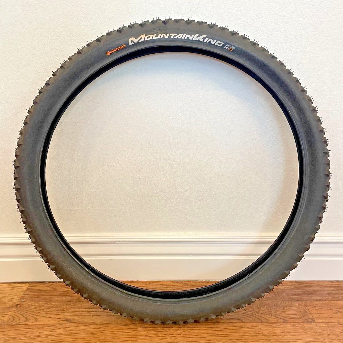 Continental Mountain King MTB Tire - 26 x 2.3 - Black | eBay