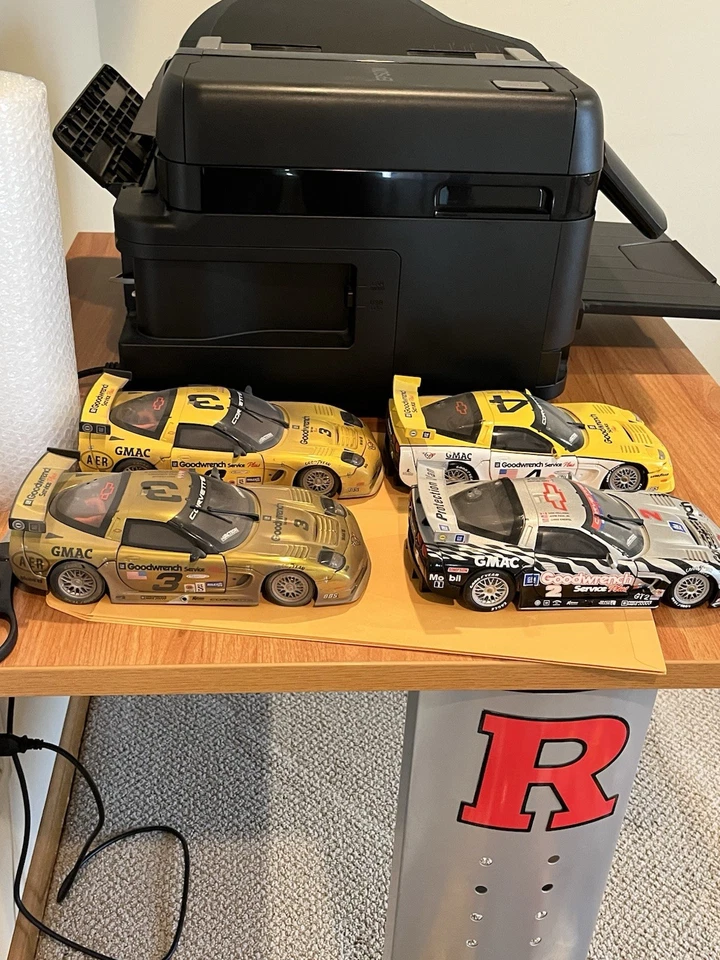 Action Racing C5R 1:18 Die Casts 4 de ellos! Foto 2 de 2