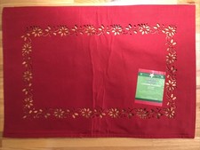 Red 13  X 19  Poinsetta Trellis Cutwork Placemat Christmas