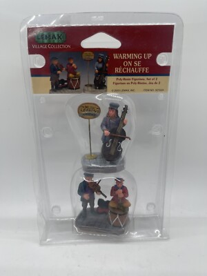 Lemax Village 32722W Warming Up 2 Figurines Music Theme 2003 L135