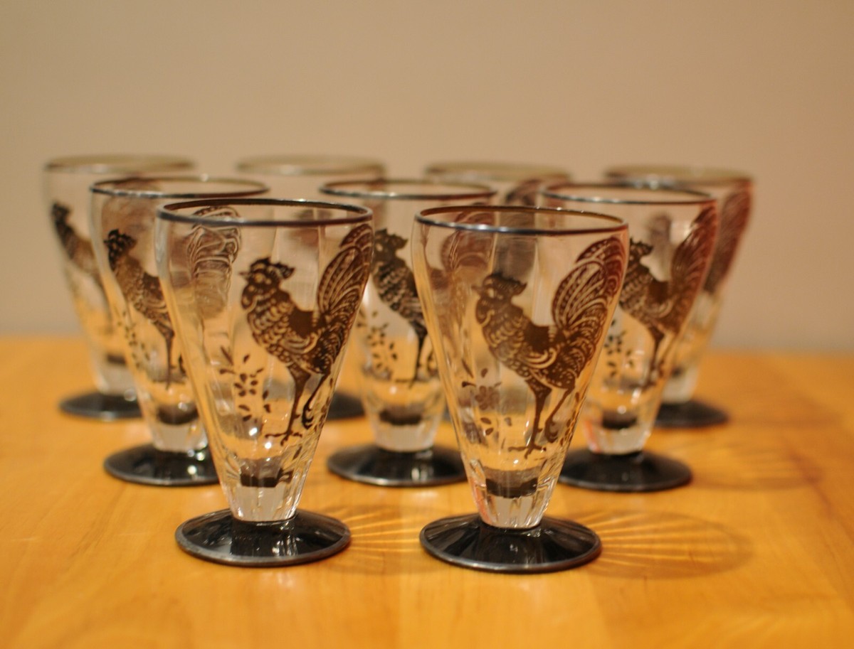 Vintage Deco Style Ribbed Cordial Glasses Vintage Deco Style Ribbed Cordial Glasses