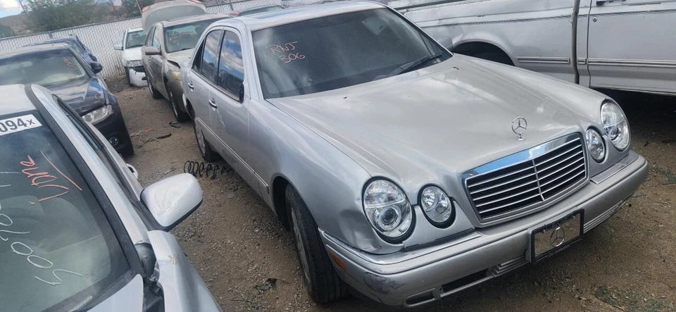 Used Front Suspension Stabilizer Bar fits: 1999 Mercedes-benz Mercedes e-class 2 Foto 2 de 4