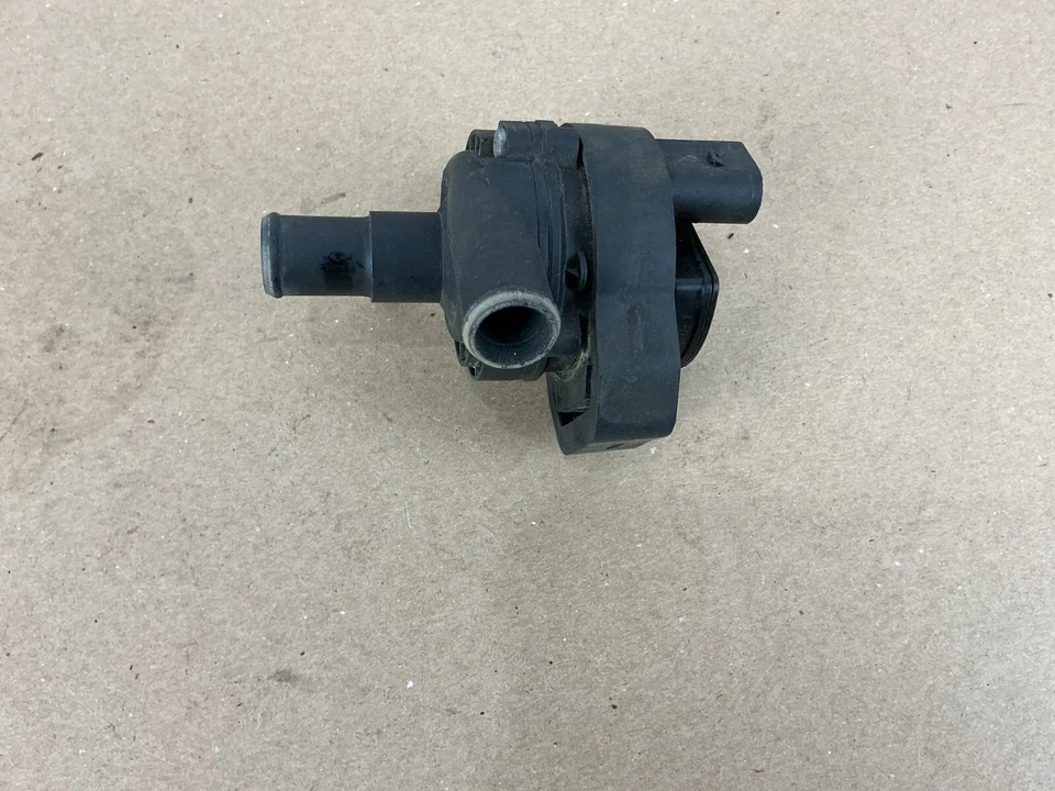 Bomba de água aquecedor líquido de arrefecimento auxiliar Mercedes-Benz E550 2010–2014 A2118350028 fabricante de equipamento original - Imagem 4 de 4