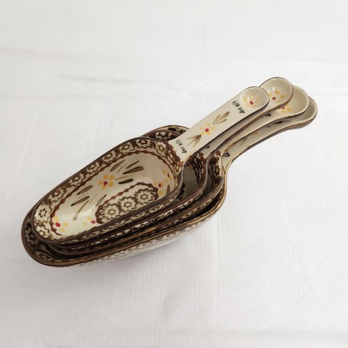 Temptations Old World Brown Measuring Cups Spoons Nesting Set of 4 Yellow Flower - Picture 9 of 10