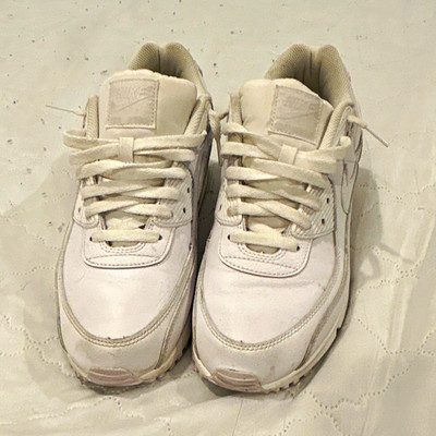 Nike Air Max 1 Men's White Leather Low Top Lace-Up Athletic Sneakers