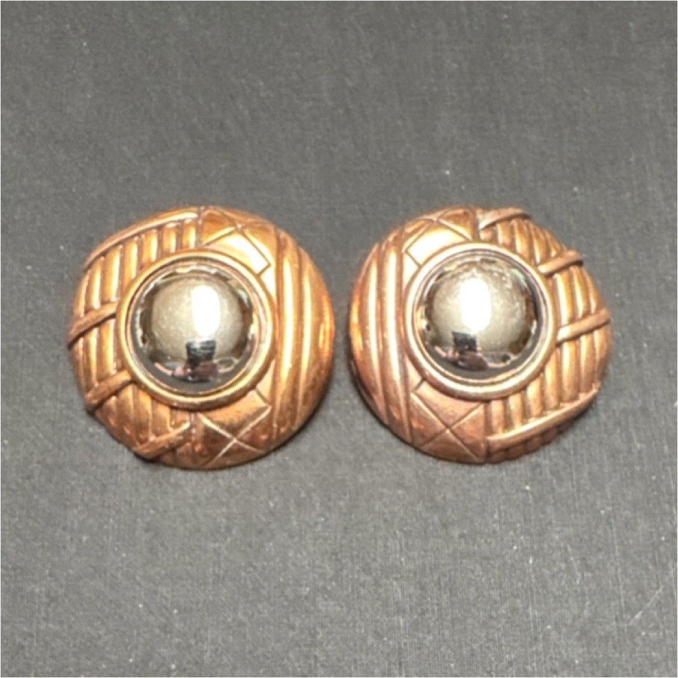 Vintage Monet Copper Silver Round Clip-On Stud Earrings Fashion Jewelry