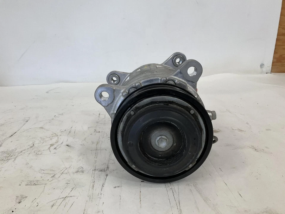 2021-2023 BMW 540i Compressor 10K 7948809-02 Factory OEM Replacement Part Foto 2 de 4