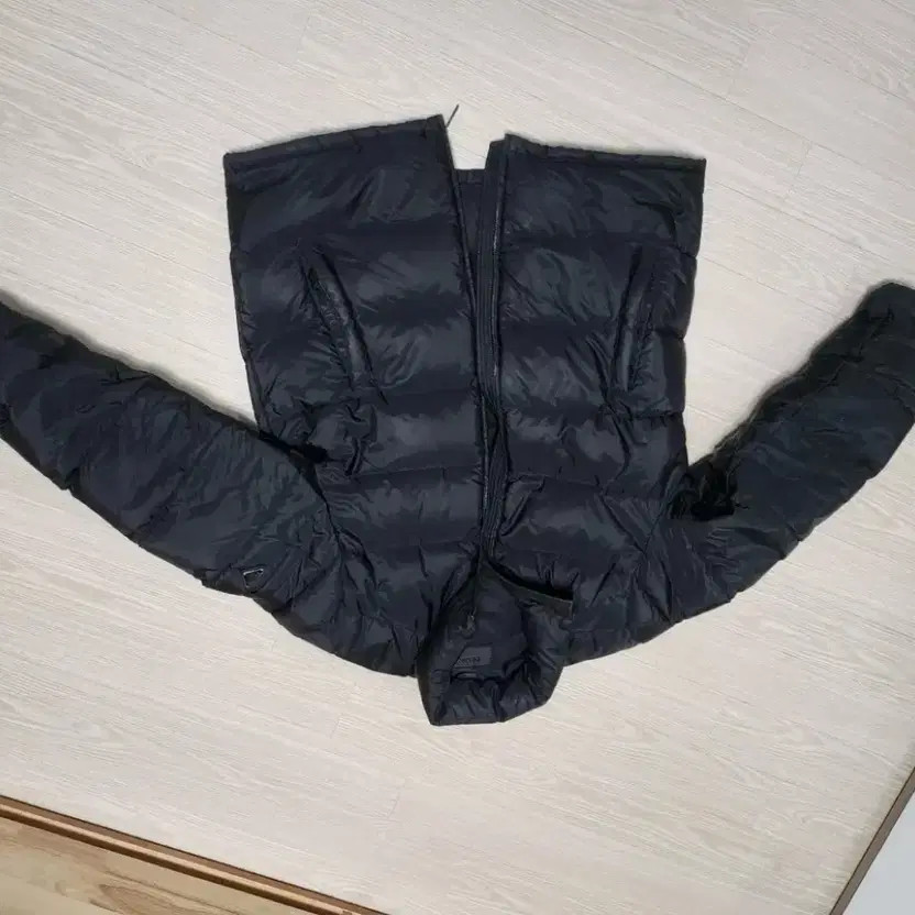 Prada Black Puffer Jacket with Triangular Logo - … - image 3