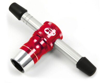 Robitronic Stecknußschlüssel Aluminium 17mm rot R06200R 