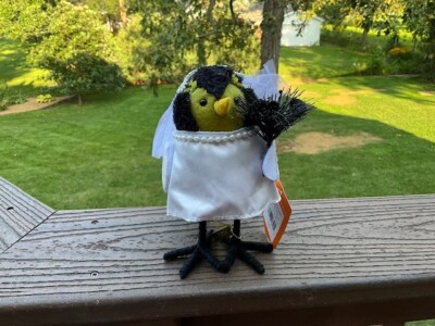 Retired 2023 Target Featherly Friends FREDA Bride Hyde n Eek Halloween Bird