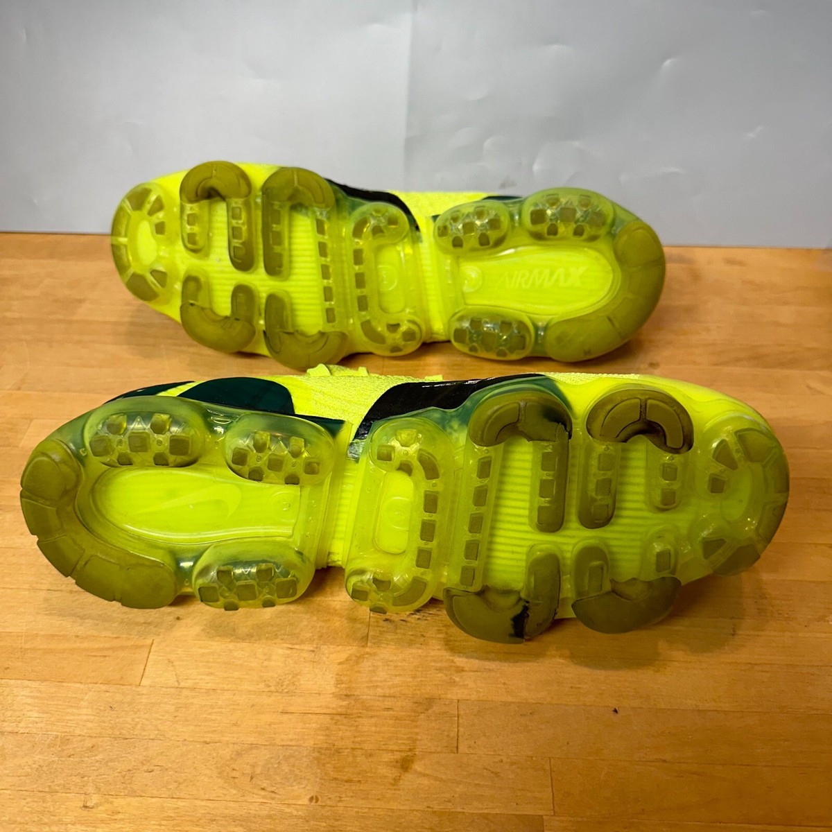 Nike Air Vapormax Flyknit 2 Neon Volt Green Yellow Black Mens Size
