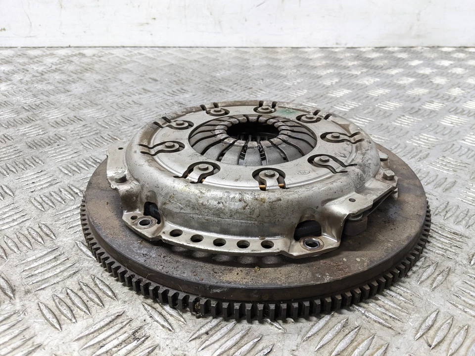 VAUXHALL CORSA SXI A/C MK3 2007 CLUTCH KIT - Image 3 of 4