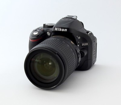 Nikon D5200 Kit 18-105mm VR - Zustand: sehr gut