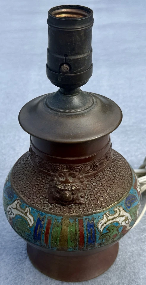 Abajur de mesa antigo japonês bronze, latão Champleve esmaltado estilo urna cloisonné - Imagem 3 de 4