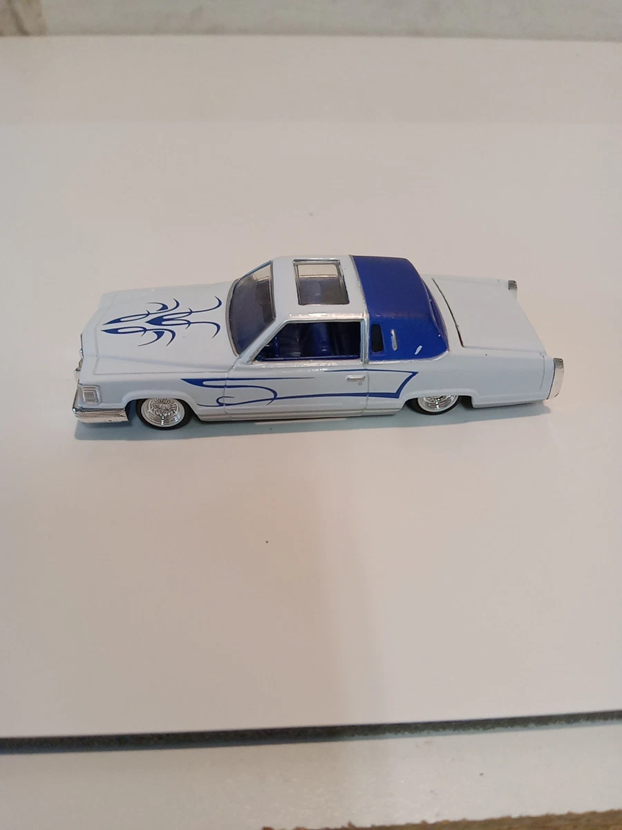 Revell Cadillac Contemporary Manufacture Diecast Cars, Trucks