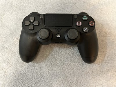 Sony PlayStation 4 PS4 DualShock 4 Wireless Controller Black CUH-ZCT2U