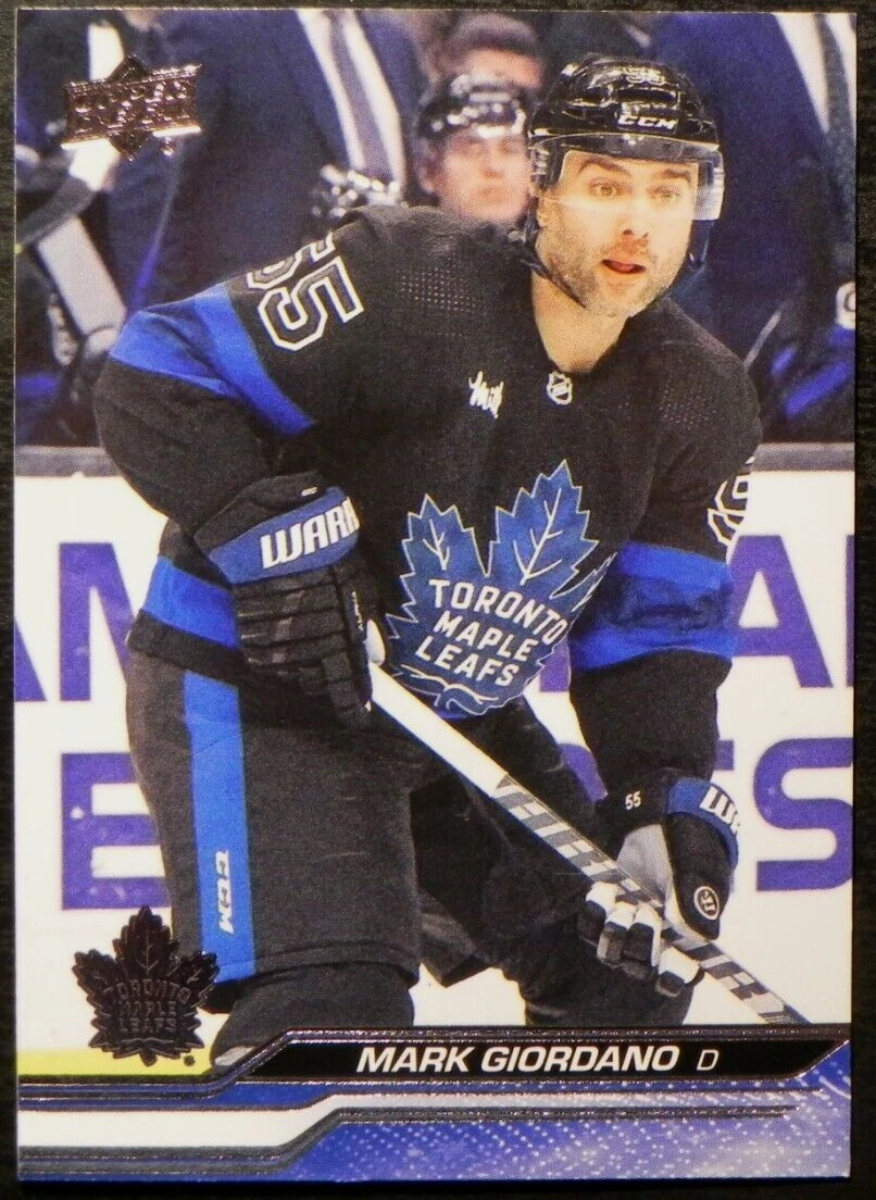 Mark Giordano trading card