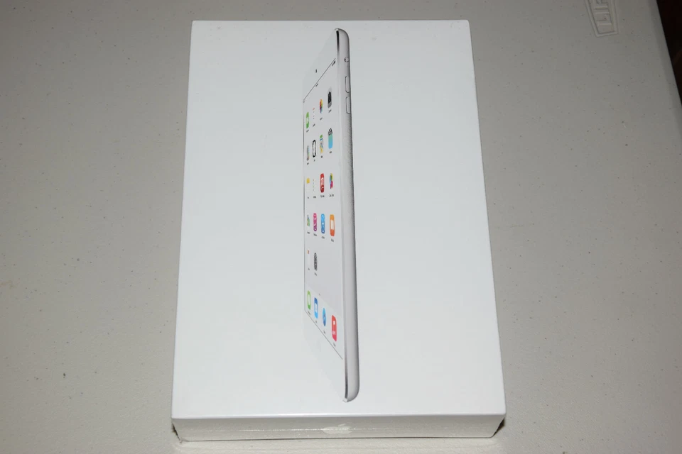 Apple iPad mini 1 1st Generation 16 GB MD531LL/A Wi-Fi 7.9" Tablet iOs ver 9.3.5 - Image 3 of 4