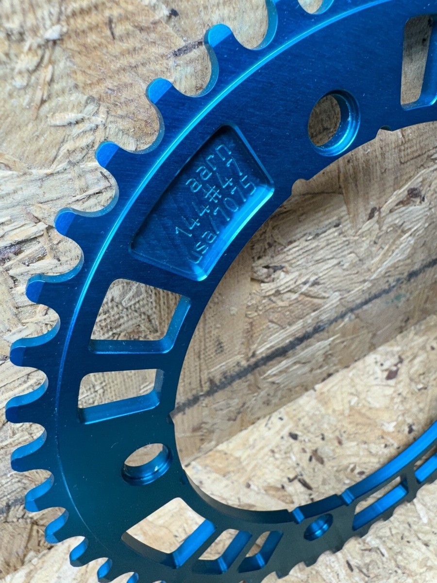44RN AARN x BLUE LUG BIKES LTD • JAPAN COLLAB • TRACK PISTA 44RN AARN x BLUE LUG BIKES LTD • JAPAN COLLAB • TRACK PISTA