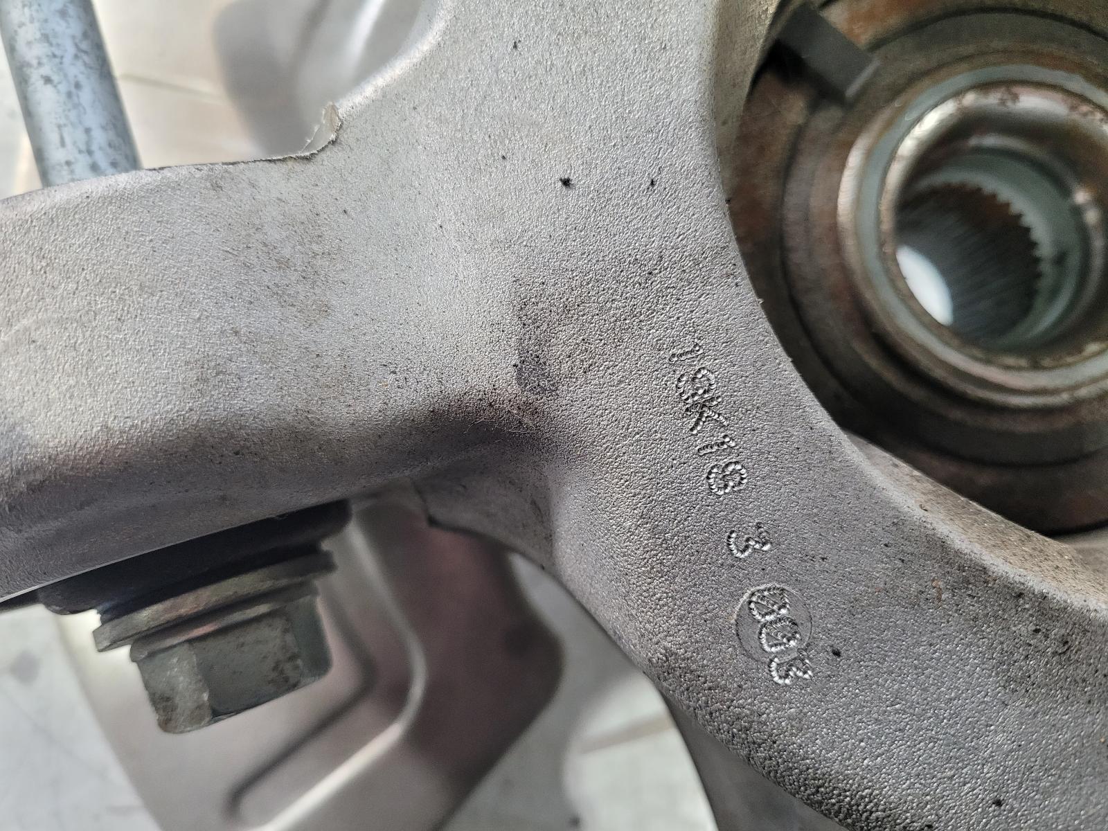 2017-2020 Ferrari Portofino OEM LEFT DRIVER REAR HUB CARRIER; PART# 339247