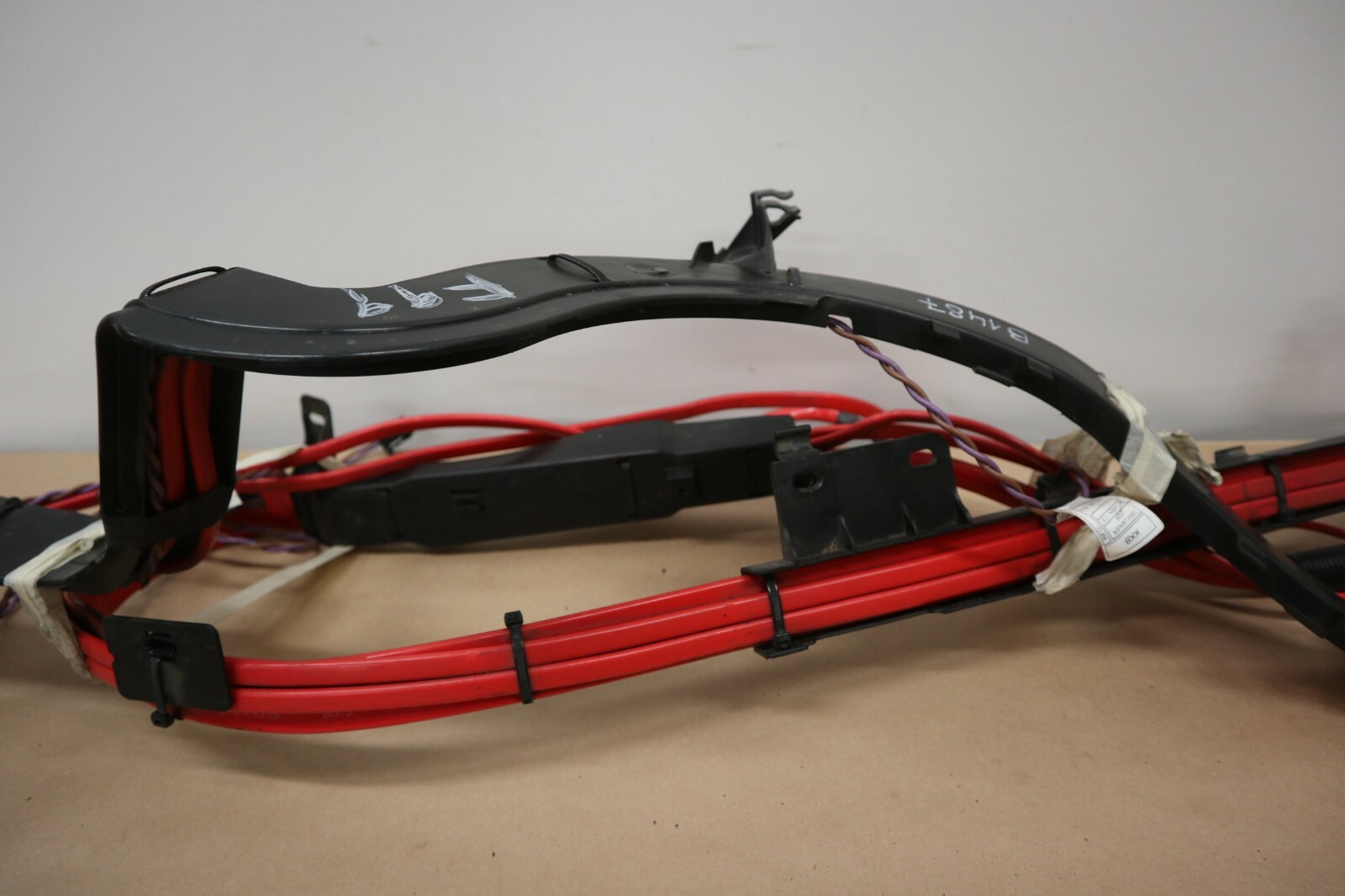 BMW F10 F11 F06 OEM BATTERY CABLE POSITIVE BELOW FLOOR 9314503 eBay