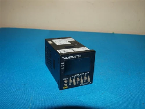 Omron H7CX-R11 Tachometer