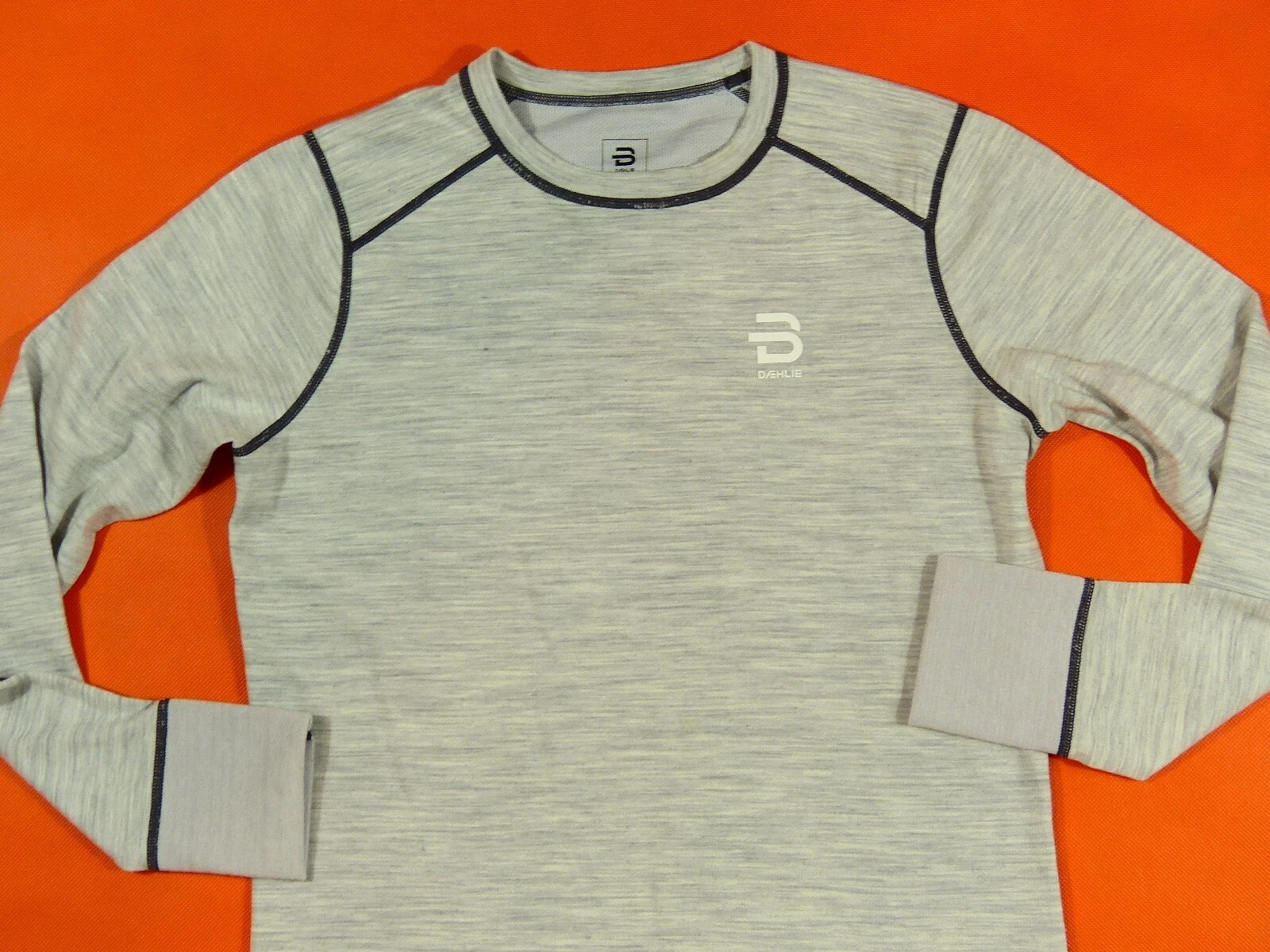 WOMENS BJORN DAEHLIE NORWAY 30% MERINO WOOL SWEATER BASE LAYER TOP SIZE: LARGE