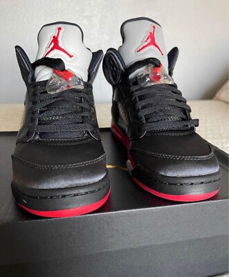 シューズ(男性用) AIR JORDAN 5 retro university red Amazon.com | Nike Men's Air Jordan 5 Retro Satin Black