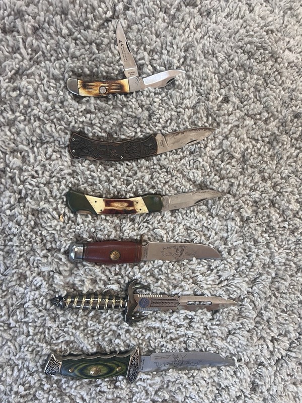 13 pc mix Lot Pocketknives & Fixed Blade Knives w/ Display Case, Stainless Steel