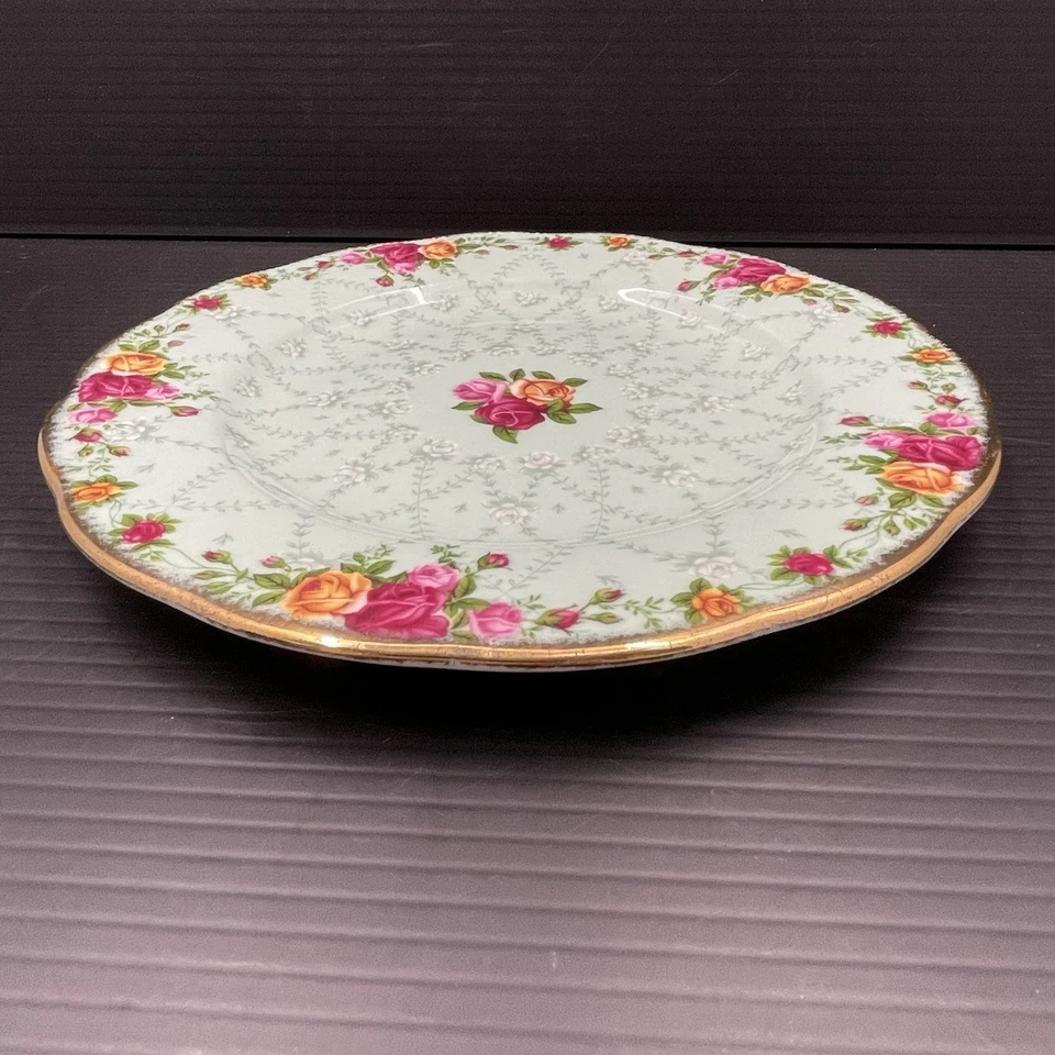Plato de té Royal Albert de repuesto rosas antiguas de campo menta The Demask Foto 4 de 4