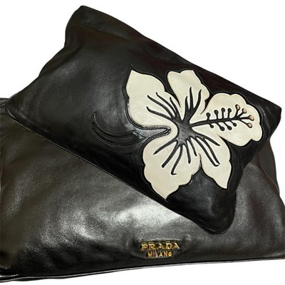 Prada Nappaleder Clutch Tasche Schwarz Hibiskus Blumenmuster Designer Abendta...